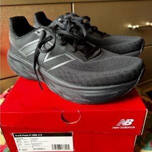 New Balance Black Athletic Shoes